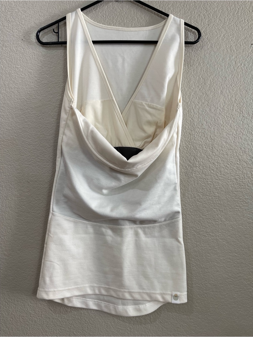 Lalabu cream soothe Shirt women’s medium